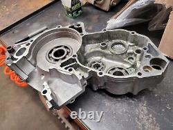 03-07 Honda CR250R cr250 left side engine case half needs repair