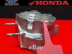 2005 Honda CR85 Engine Left + Right Side Crankcase Bottom End Crank Case Motor
