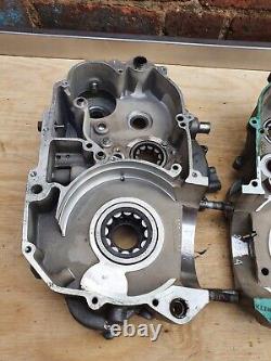 Ktm 640 Duke 2 Lc4 2000-2006 Engine Case Crankcase Set Left Right Side