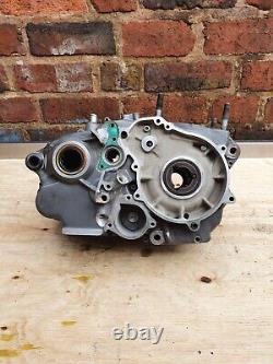 Ktm 640 Duke 2 Lc4 2000-2006 Engine Case Crankcase Set Left Right Side