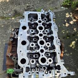 Lr Discovery 4 Engine Cylinder Head Left Side 3.0 Diesel 306dt 2013