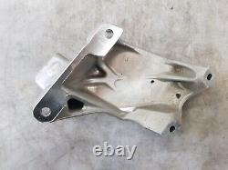 Mercedes W205 C63 S Amg 2014 2020 Left Side Engine Mount Bracket A1772230104