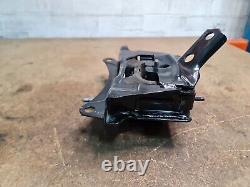 Toyota Prius 1.8h 2016-2021 Left Side Engine Mount