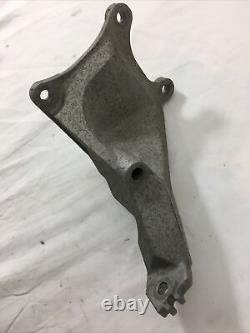 Support moteur côté gauche 11233JF00A pour Nissan R35 GTR