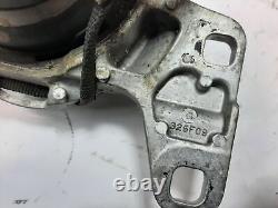 Support moteur côté gauche pour Volvo V40 Hatchback 31359639 2.0 Diesel 140kw 22587978